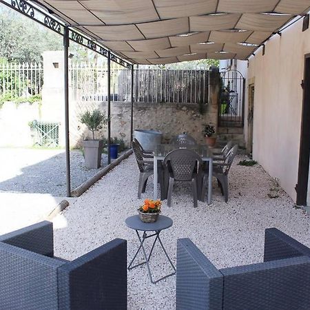 Le Gite Du Jas Vieux Montfort  Ngoại thất bức ảnh