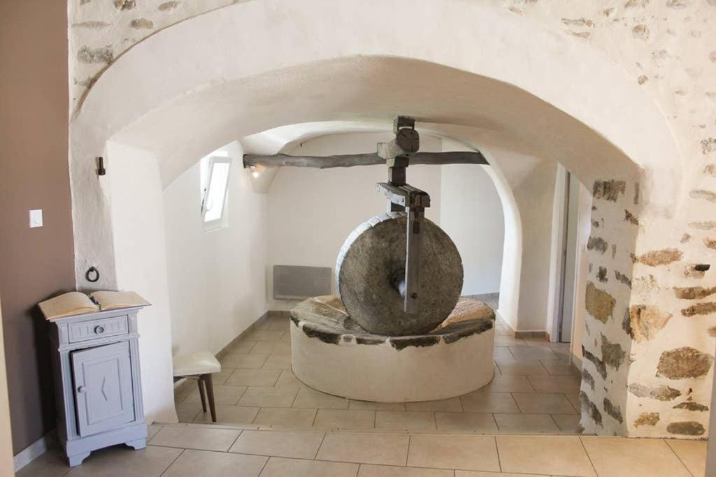 Le Gite Du Jas Vieux Montfort  Ngoại thất bức ảnh